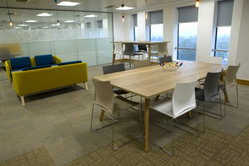 Hive360 Birmingham Table And Chairs